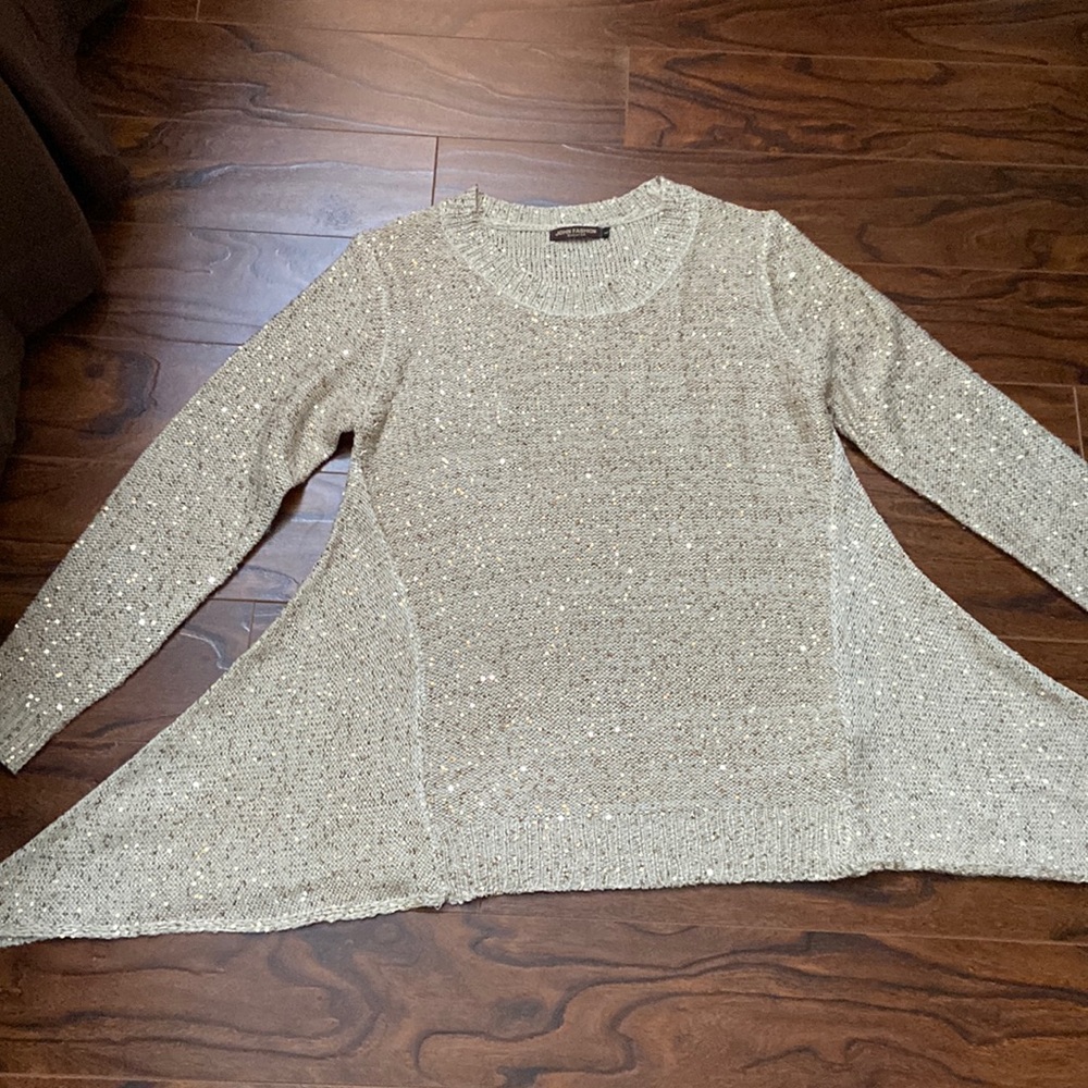 COPY - Sequin sweater in size L